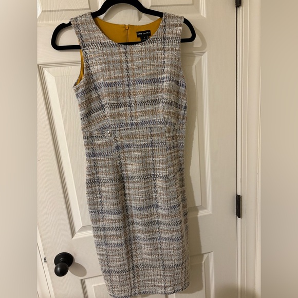 Kate & Lily Dresses & Skirts - Kate & Lily Tweed Midi Dress in Cream, Gold and Blue Size 4